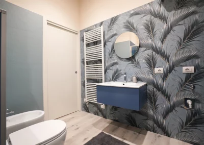 badia-blu-centro-storico-blu-s-immobiliare-affitti-brevi-modena-italia-bagno